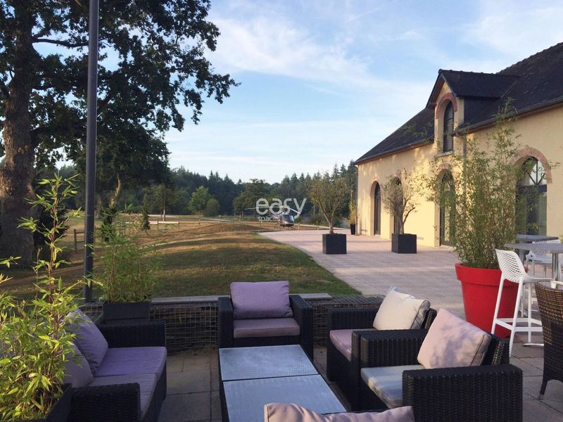 Room available for rent for hosting various types of events in Rennes